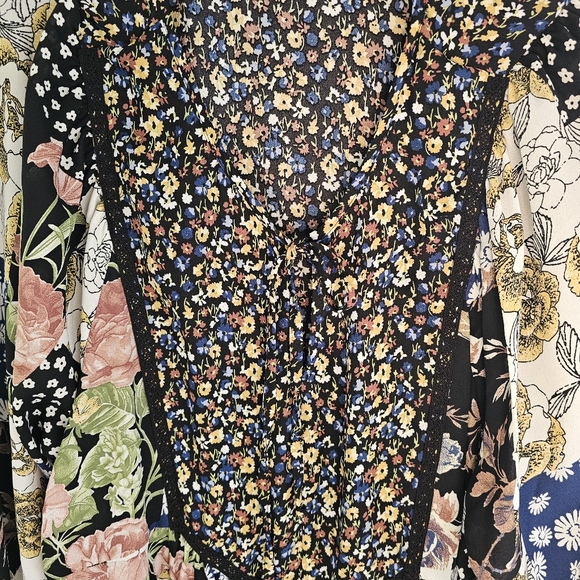 Floral Patchwork Dress - Picture 4 of 9